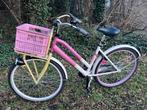 Hippe meisjesfiets, Ophalen, Zo goed als nieuw, Fietskrat