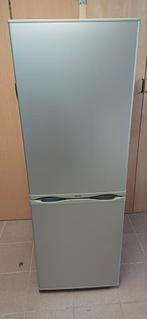 Nette Proline koelkast met vriezer, Ophalen, Met vriesvak, 160 cm of meer