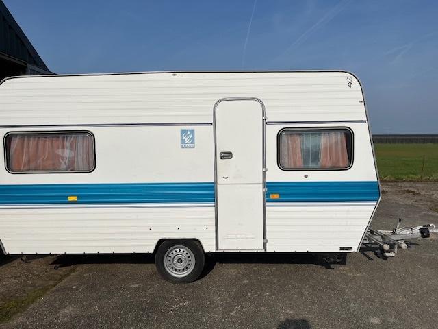 Caravan Knaus 450 1978, Caravans en Kamperen, Caravans, Particulier, tot en met 4, 500 - 750 kg, Rondzit, Knaus, 4 tot 5 meter