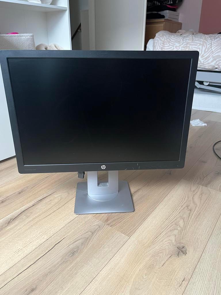 HP EliteDisplay E242 monitor 24 inch, Computers en Software, Ophalen, Gebruikt, IPS, In hoogte verstelbaar