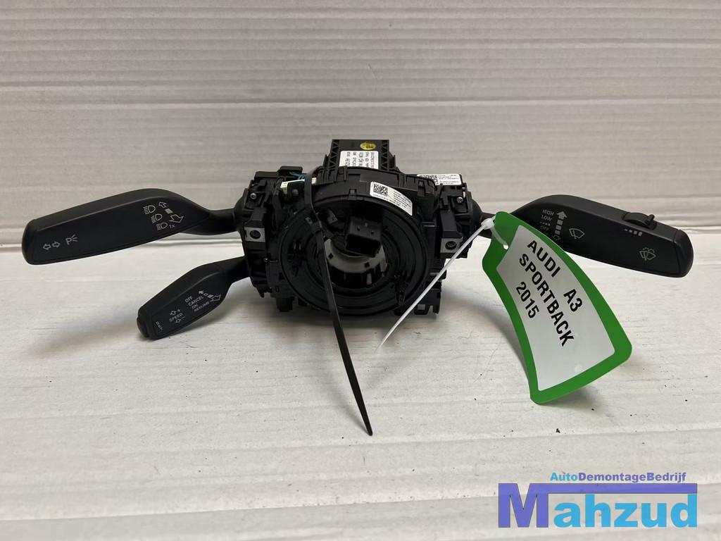 AUDI A3 8v Sportback Sleepring combischakelaar Stuurslot 201, Gebruikt, AUDI AG, Auto-Union-Strasse 1
85045  Ingolstadt, DE, Kundenbetreuung@audi.de
