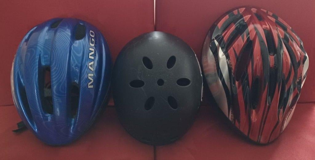 3 x fietshelmen, Ophalen of Verzenden, Zo goed als nieuw, M, Heer of Dame