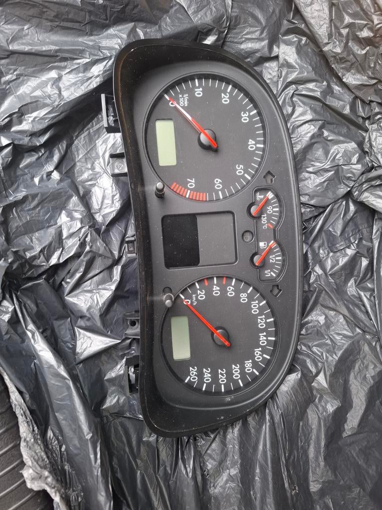 Golf 4 speed-o-meter / cockpit unit, Ophalen of Verzenden, Gebruikt, Volkswagen