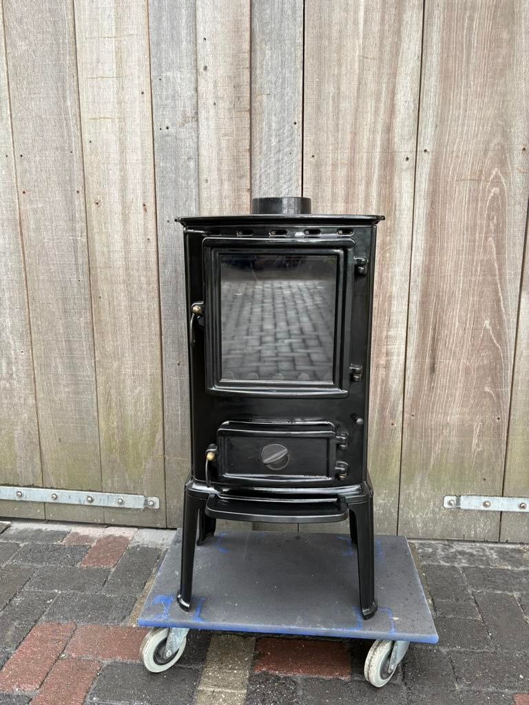 Heta scandia 6304 geëmailleerd houtkachel, Huis en Inrichting, Kachels, Zo goed als nieuw, Vrijstaand, Houtkachel, Hout, Ophalen of Verzenden