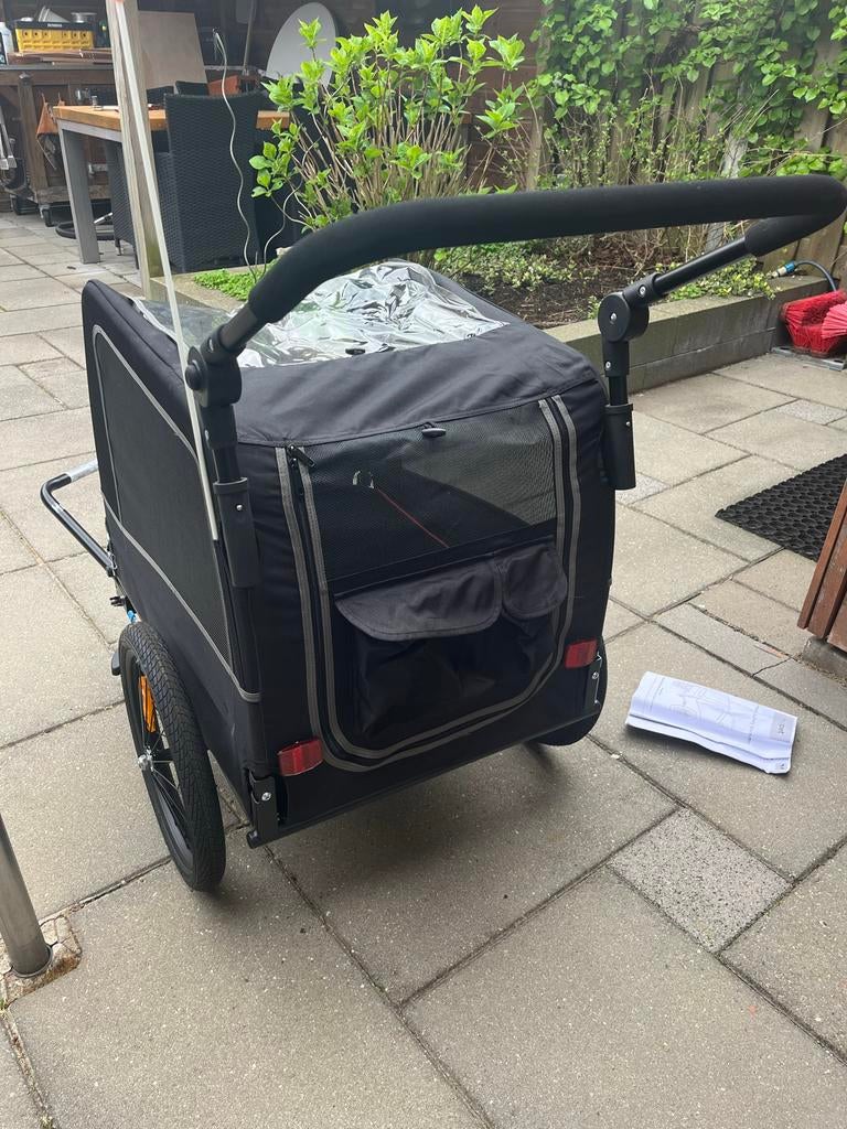 Hondenkar voor fiets of wandelen, zo goed als nieuw, Ophalen, Opvouwbaar, 20 tot 40 kg, Zo goed als nieuw