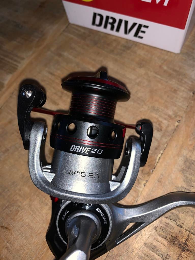 Nieuwe Quantum Drive 2000 molen, 9 lagers & alu spoel, Watersport en Boten, Ophalen of Verzenden, Nieuw, Molen