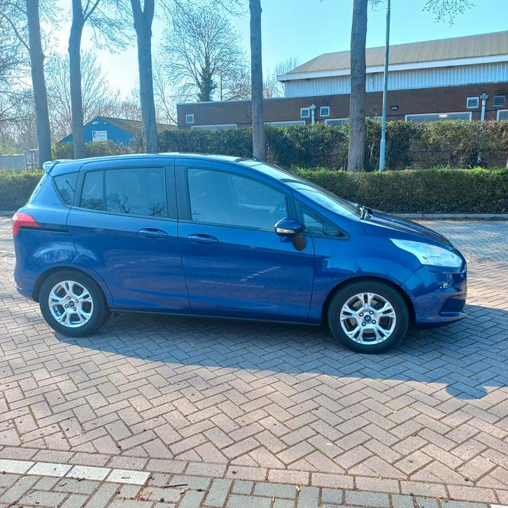 Ford B Max 1.0 92KW 2015 apk 05-2027 inruil mogelijk, Auto's, Ford, Particulier, B-Max, ABS, Achteruitrijcamera, Airbags, Airconditioning