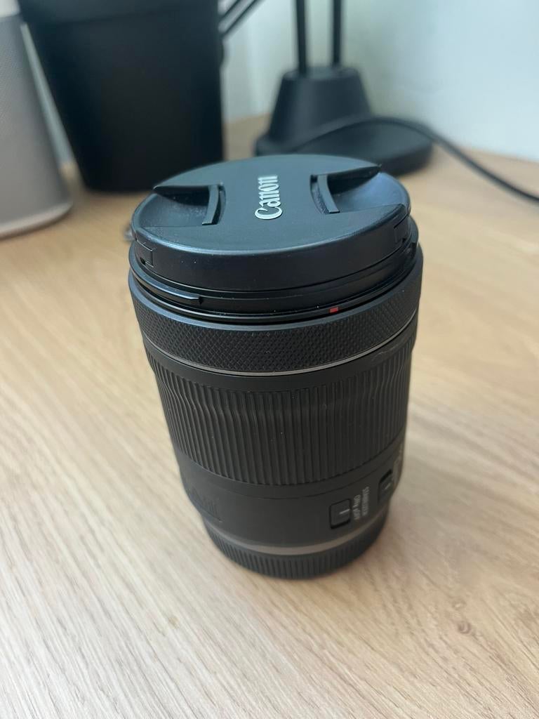 Canon Lens RF 24-105mm F4-7.1, Audio, Tv en Foto, Fotografie | Lenzen en Objectieven, Ophalen of Verzenden, Zo goed als nieuw