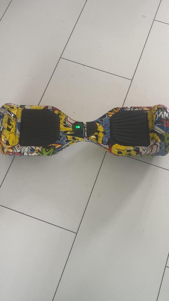 Hoverboard met graffiti print, Fietsen en Brommers, Steps, Gebruikt, Overige typen, Ophalen of Verzenden