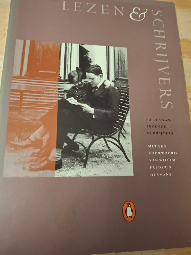 Lezen & Schrijvers  Foto's van Lezende schrijvers, Verzenden, Gelezen, Kunst en Cultuur