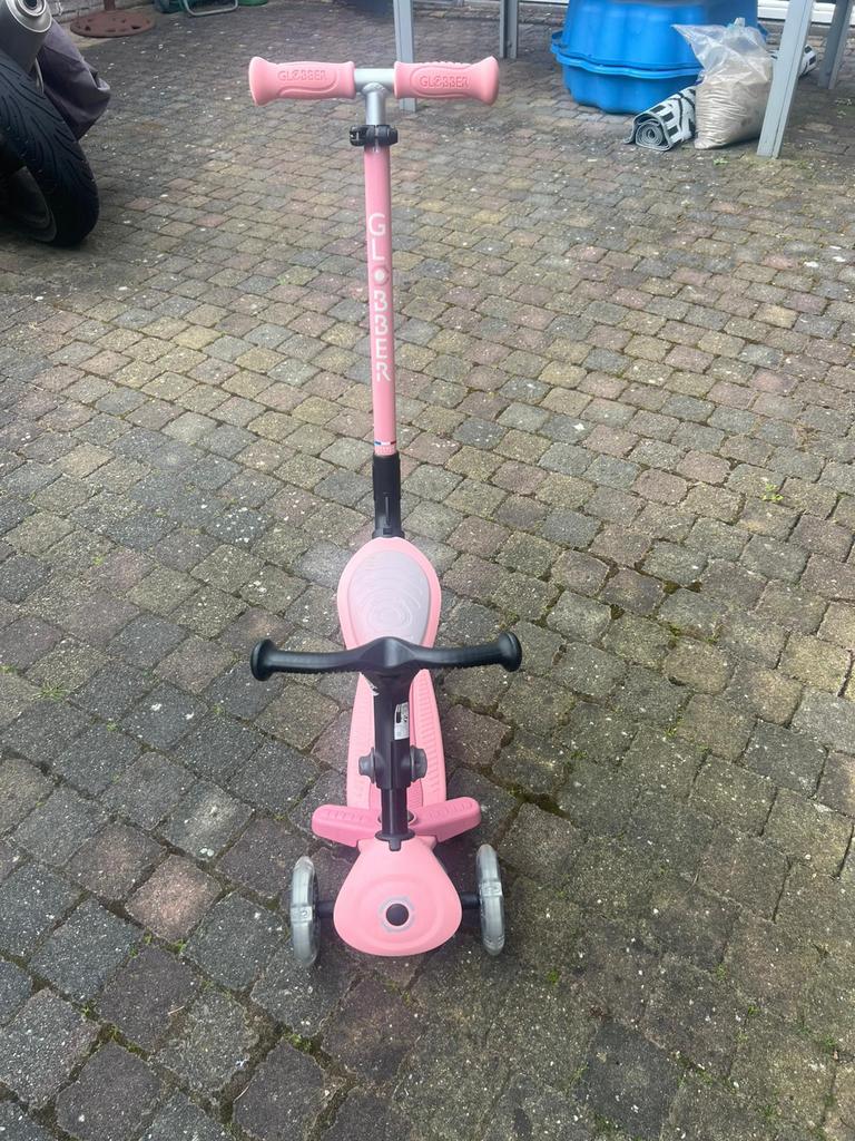 Globber step go up active lights 360, Fietsen en Brommers, Steps, Ophalen of Verzenden, Zo goed als nieuw, Elektrische step (E-scooter)