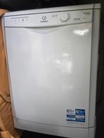 Indesit vaatwasser 120euro, Witgoed en Apparatuur, Vaatwasmachines, Ophalen, 60 cm of meer, Zo goed als nieuw, 85 tot 90 cm