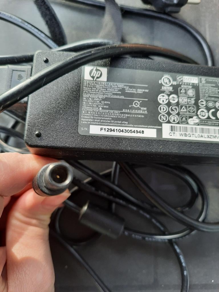 HP laptop oplader 19V 4.74A 90W, Ophalen of Verzenden, Gebruikt, HP