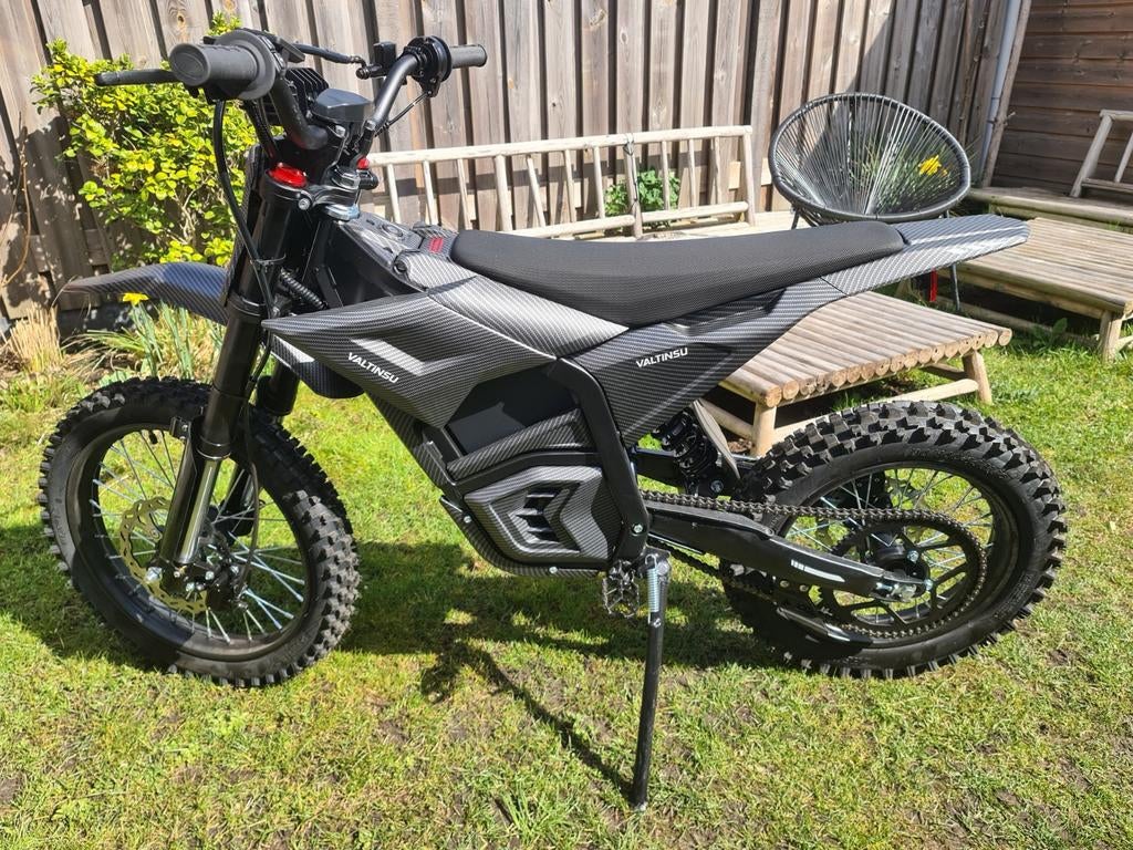Valtinsu EM-5 Pro 4800W Pitbike Surron - Zo goed als nieuw!, Fietsen en Brommers, Minibikes, Midibikes en Pitbikes, Ophalen of Verzenden