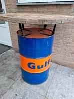 Statafel van olievat met houten blad, Ophalen