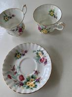 Royal Albert Country Life 2 Dames kopjes met schotel, Ophalen of Verzenden, Zo goed als nieuw, Porselein, Kop en/of schotel