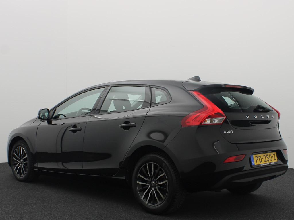 Volvo V40 2.0 T2 Nordic+ STANDKACHEL / STOELVERW / FULL LED, Voorwielaandrijving, LED verlichting, Gebruikt, Euro 6
