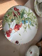 Vijf Gien Cherry pizzaborden, 30 cm., Ophalen, Keramiek, Zo goed als nieuw, Bord(en)