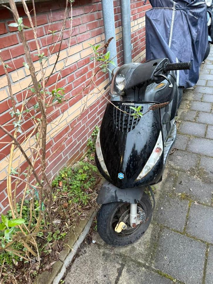 Piaggio Zip Snor, Fietsen en Brommers, Scooters | Piaggio, Gebruikt, Zip, Benzine, Ophalen