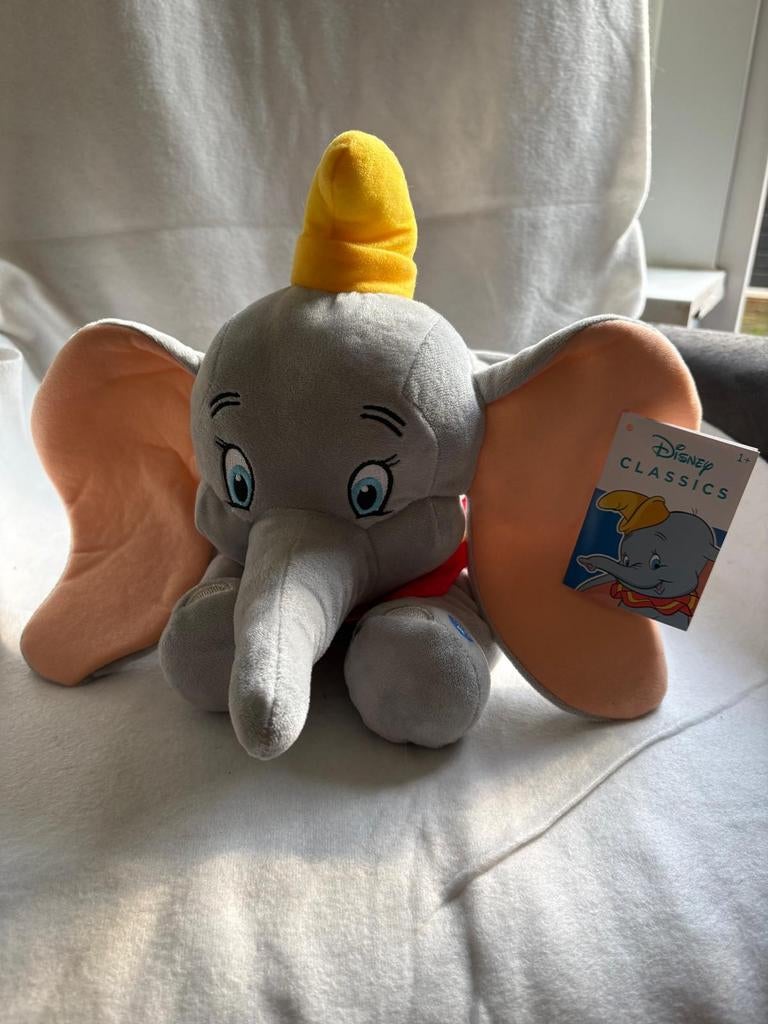 Dumbo knuffel met label, Kinderen en Baby's, Speelgoed | Knuffels en Pluche, Ophalen of Verzenden