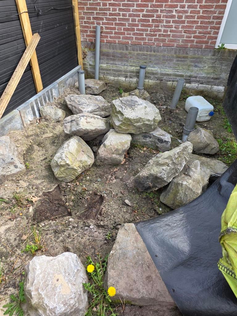 Gratis grote natuurstenen rotsen voor tuin of vijver, Ophalen, Overige materialen, Gebruikt, Kei