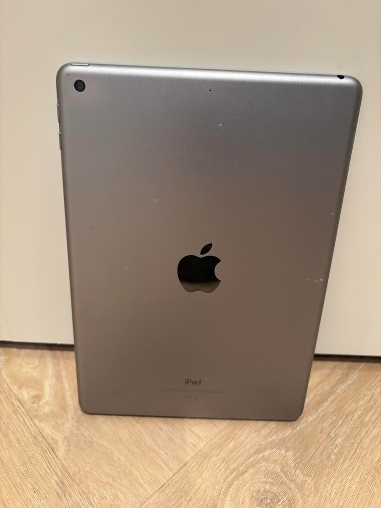 iPad 2017 32GB Wifi - Zo goed als nieuw, Computers en Software, Apple iPads, 32 GB, Apple iPad, Ophalen of Verzenden, Zo goed als nieuw