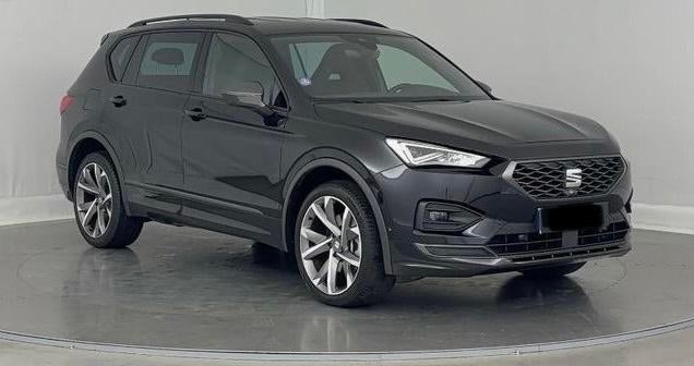Seat Tarraco eHybrid PHEV FR TREKHAAK l 360 l ACC l TOPSTAAT, Zwart, 4 cilinders, Hybride Elektrisch/Benzine, SUV of Terreinwagen