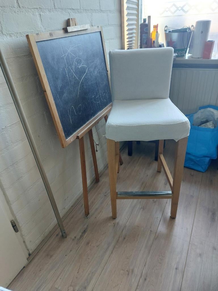 Barkrukken, 2 krukken, Ophalen, 60 tot 90 cm