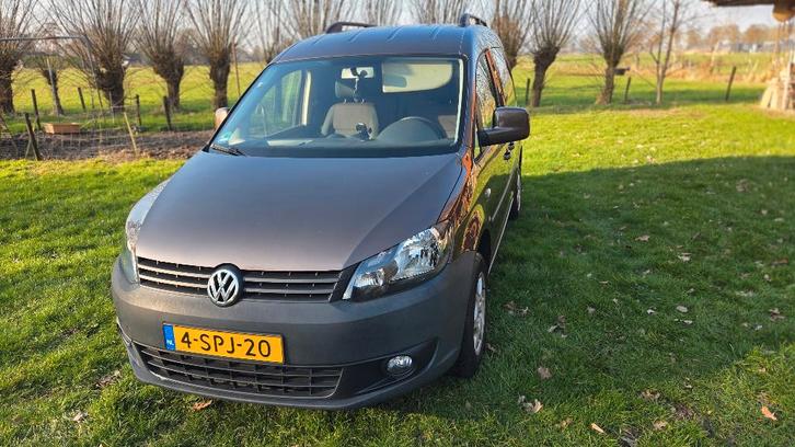 Volkswagen Caddy 1.6 75KW AUT 2013 Bruin, Auto's, Volkswagen, Particulier, Caddy Combi, ABS, Airbags, Airconditioning, Boordcomputer