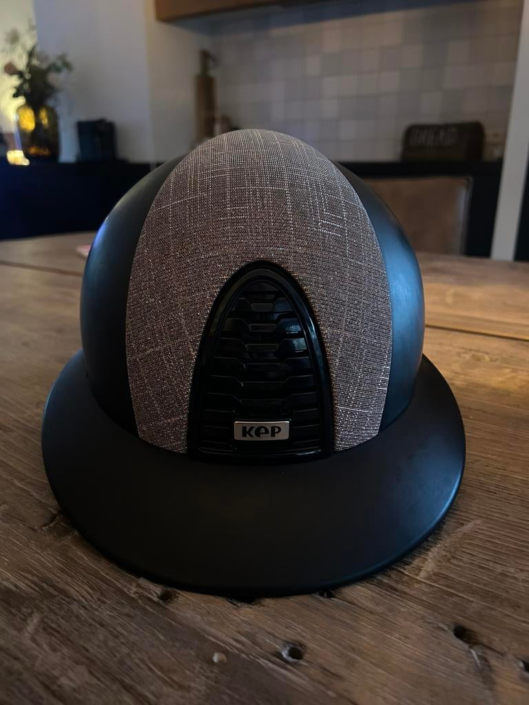 Kep italia schaalmaat M, Dieren en Toebehoren, Paardrijkleding, Ophalen of Verzenden, Zo goed als nieuw, Dressuur, Cap