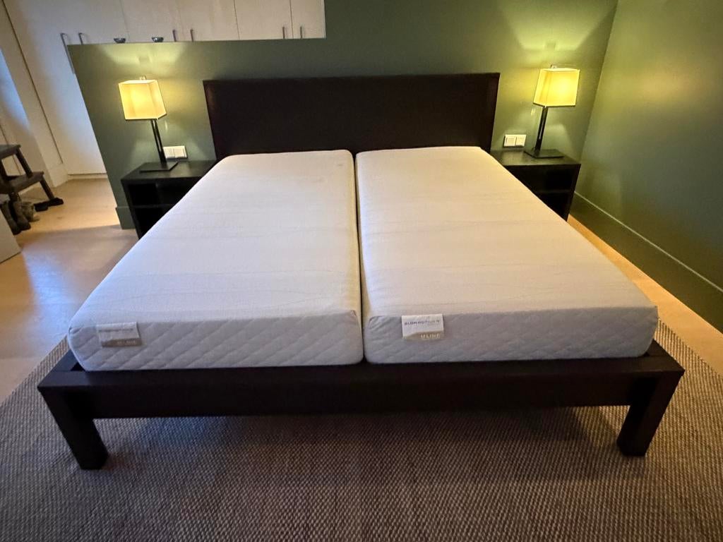 Compleet bed, M-line matrassen, Hulsta bodems 180x200, Tweepersoons, Ophalen of Verzenden, Zo goed als nieuw, 180 cm