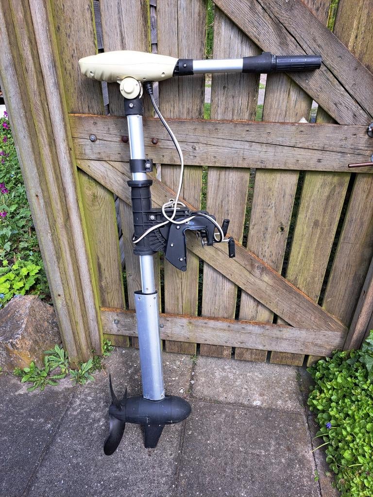 Electrische buitenboordmotor Haswing protruar 2.0, Ophalen, Gebruikt, Motor en Techniek, Zeilboot of Motorboot