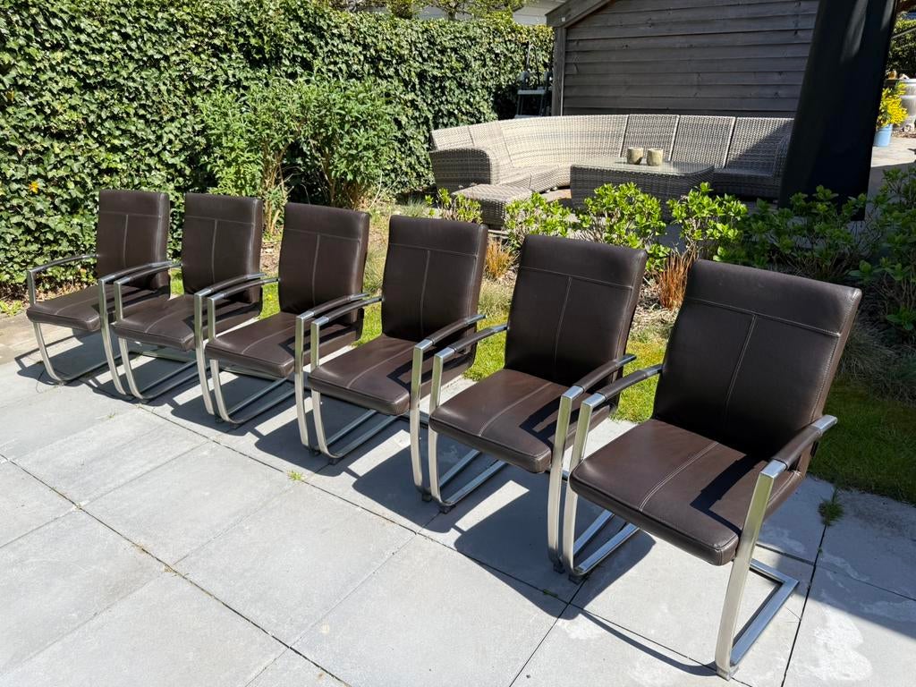 Henders & Hazel stoelen bruin leder izgs & tafel 220 x 100, Huis en Inrichting, Stoelen, Gebruikt, Bruin, Leer, Vijf, Zes of meer stoelen