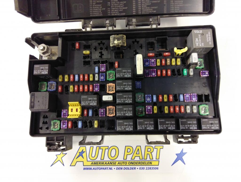 Dodge Ram 1500 zekeringkast 2014, Gebruikt, PO Box 21-8004 | Auburn Hills, MI 48321-8004, Amerikaanse onderdelen, Ophalen of Verzenden