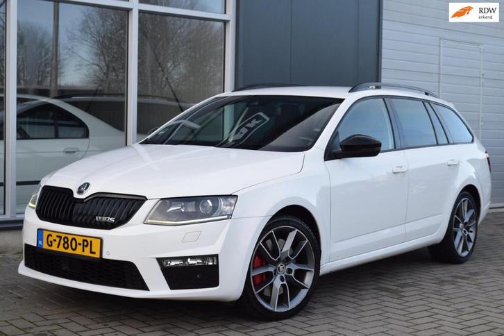 Skoda Octavia Combi 2.0 TDI RS | Kuipstoelen | DSG | Navi |, Auto's, Skoda, Bedrijf, Te koop, Octavia, ABS, Adaptive Cruise Control