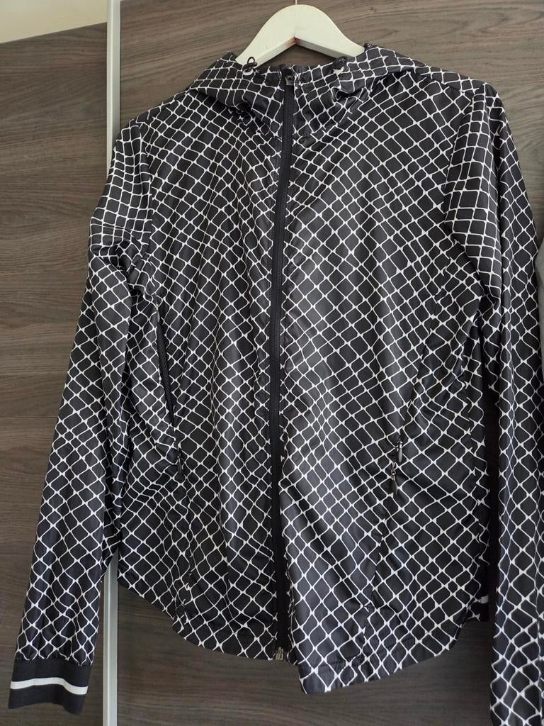 Hardloopjackje Under Armour maat S, Ophalen of Verzenden