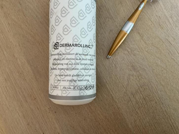 Dermaroller van Dermarolling voor huidverjonging, Sieraden, Tassen en Uiterlijk, Uiterlijk | Gezichtsverzorging, Nieuw, Verzorging