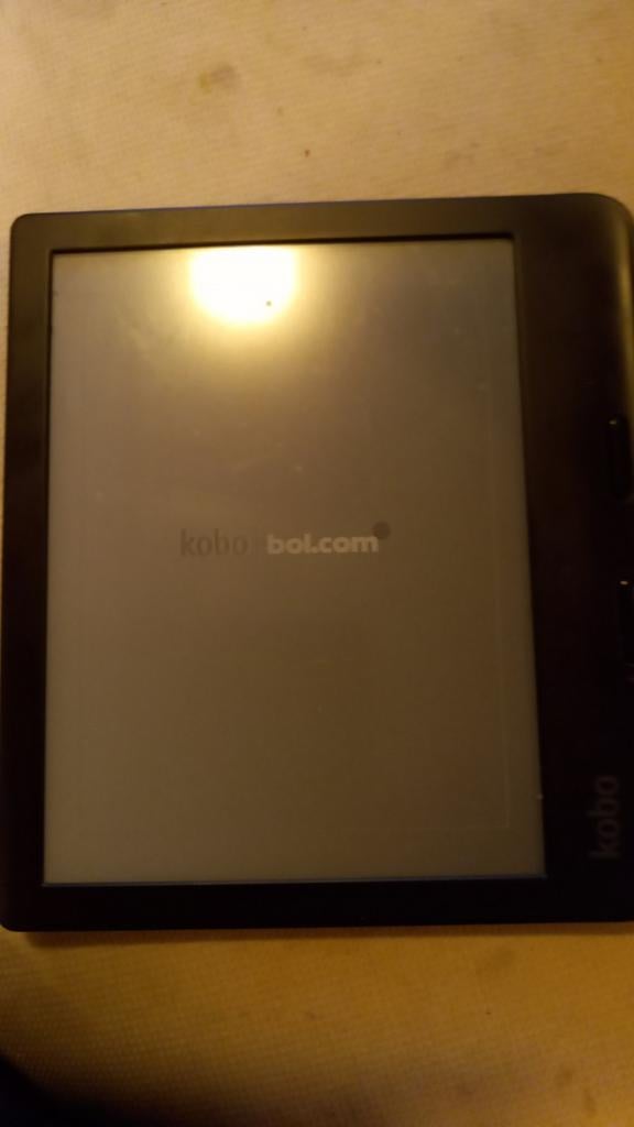 Ë reader zganKOBO RAĶUTENZWART, 6 inch of minder, Ophalen of Verzenden, Zo goed als nieuw, Rakuten Kobo