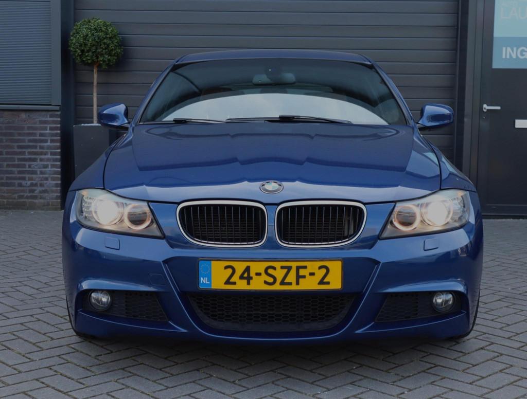 BMW 3-serie Touring 320i M Sport Luxury Line | Trekhaak | Le, Euro 5, Achterwielaandrijving, 4 cilinders, Blauw