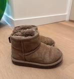 Ugg meisjes, Ophalen of Verzenden, Zo goed als nieuw, Meisje, Laarsjes