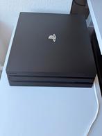 PlayStation 4 Pro 1 TB met games en 2 controllers, Spelcomputers en Games, Spelcomputers | Sony PlayStation 4, Ophalen, Met 2 controllers