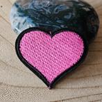 Strijk embleem Iron on Patch applicatie Donker roze hart, Hobby en Vrije tijd, D, Nieuw, Ophalen of Verzenden, D