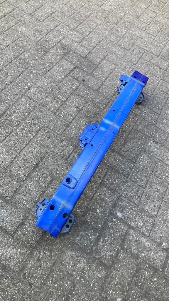 Citroen c1 peugeot 108 toyota aygo voorbumper balk 2014-24, Ophalen of Verzenden, Bumper, C1, Aygo