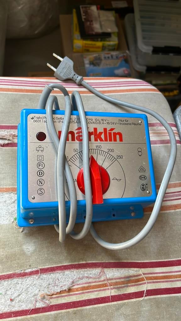 Te koop zware transformator van marklin 6631 30 VA, Hobby en Vrije tijd, Modeltreinen | H0, Gebruikt, Ophalen of Verzenden, Märklin