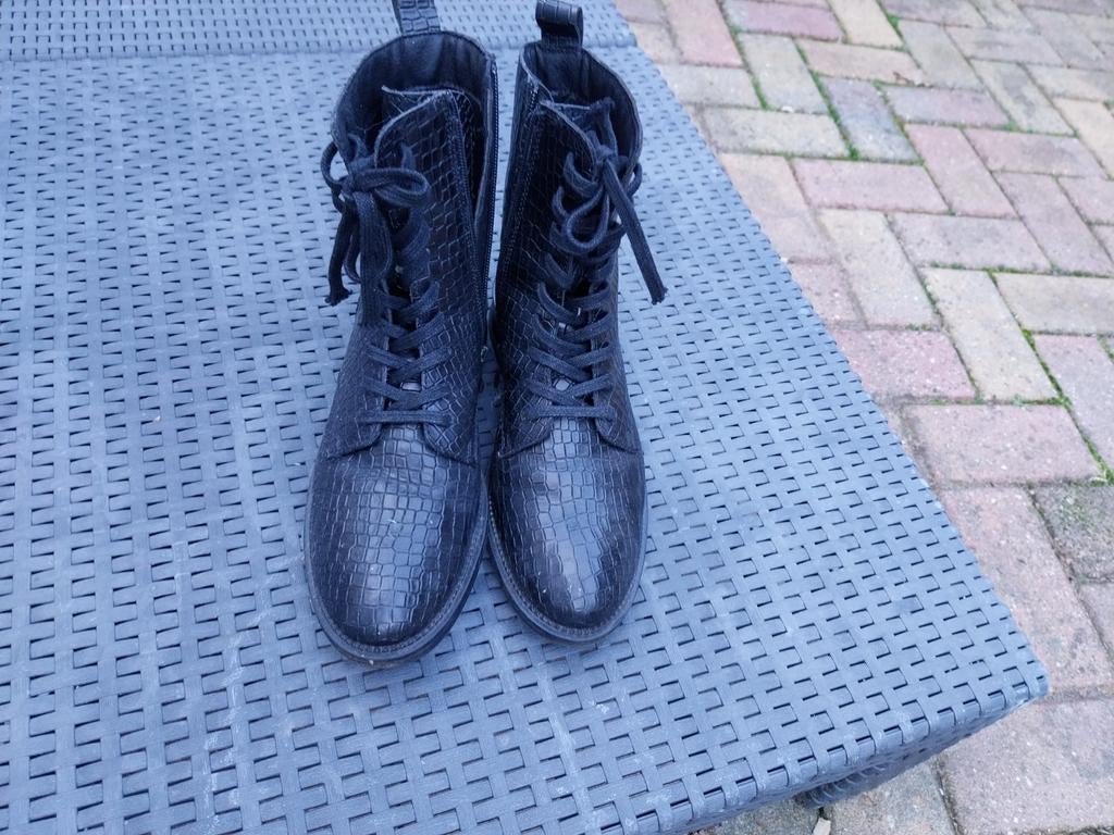 Leren Veterboots mt 37, Ophalen, Zo goed als nieuw, Zwart
