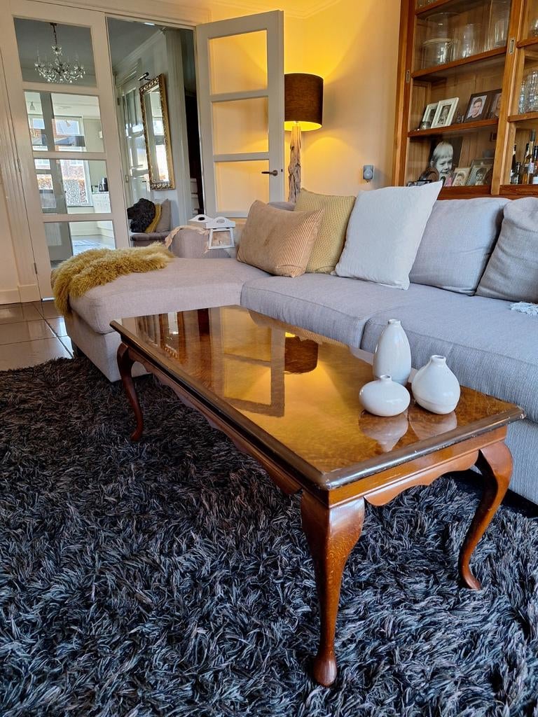 Vintage notenhouten salontafel glazen blad 120 breed, Ophalen