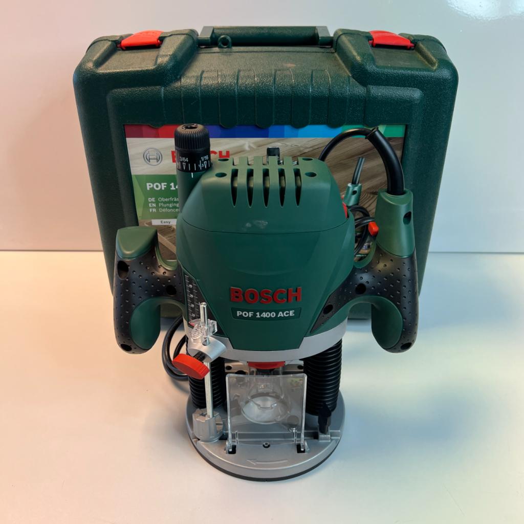 Bosch POF 1400 ACE Bovenfrees | op snoer | Nette staat, Bosch, Zo goed als nieuw, Support@bosch.com, Robert Bosch GmbH
Robert-Bosch-Platz 1
70839 Gerlingen-Schillerhöhe
Germany