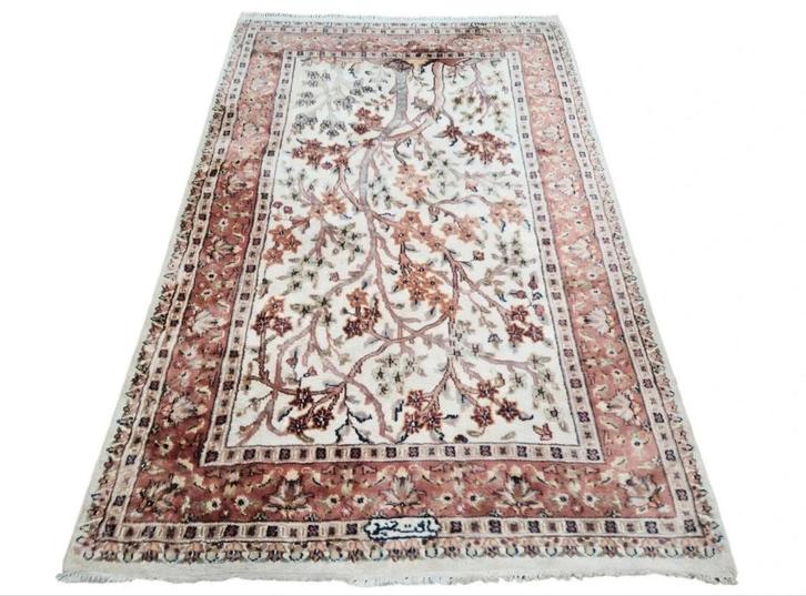 Handmade Kashmir wool carpet Tree of life floral 122x190cm, Huis en Inrichting, Stoffering | Tapijten en Kleden, Gebruikt, 100 tot 150 cm