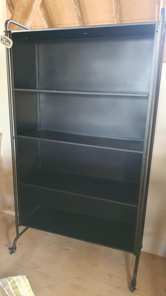 2x Be Pure metalen open kasten op wielen - presentatiekasten, Ophalen, Met plank(en), Gebruikt, 50 tot 100 cm