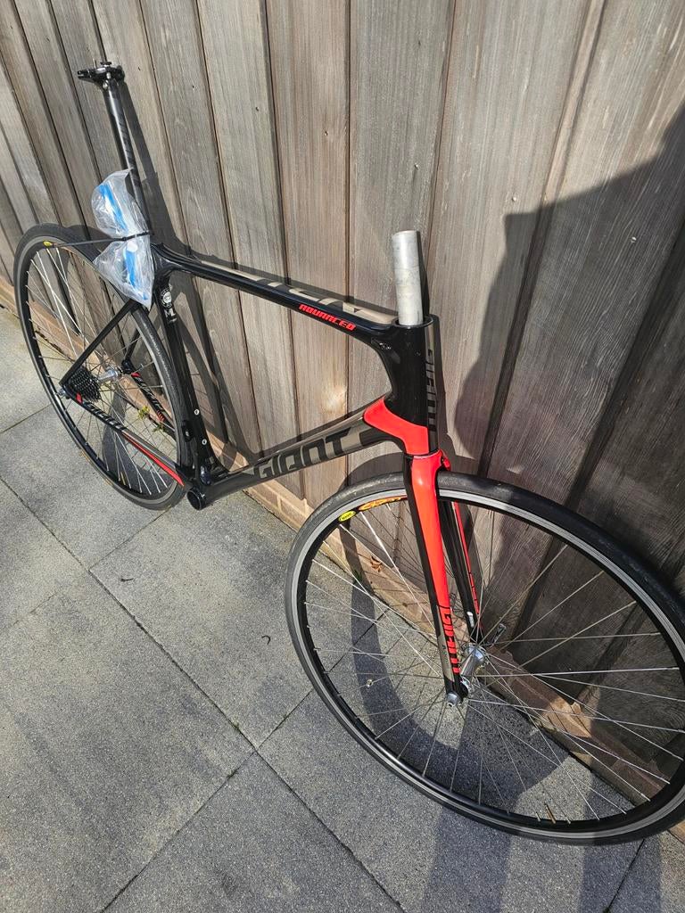 Giant Carbonframe nieuw met wielen M/L, Ophalen, Frame, Nieuw, Giant